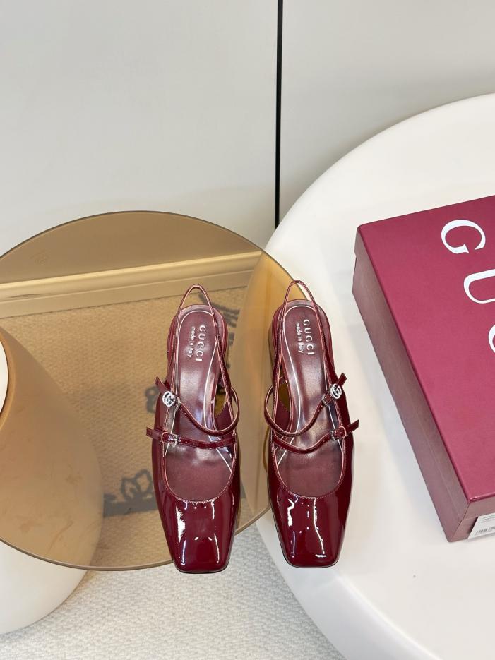 repliche,replica,perfette,siti di,affidabili,migliori siti,dove comprare,1:1,scarpe da ginnastica Nuovo arrivo Gucci: Sandali Mary Jane francesi con fibbia doppia G (QA77I)