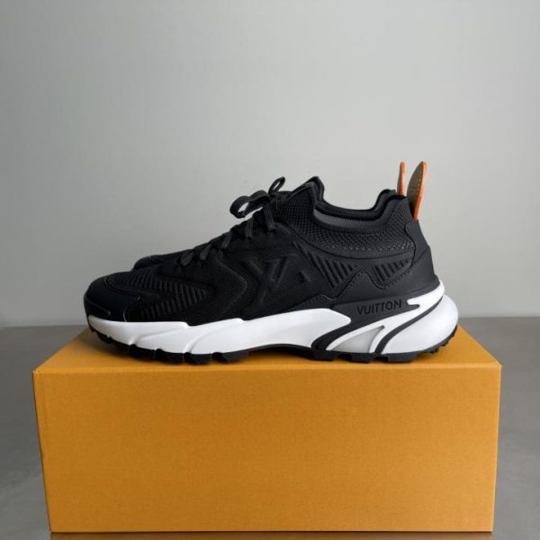 Scarpe da corsa casual con plateau Louis Vuitton Runner Tatic series (OQ1VS)