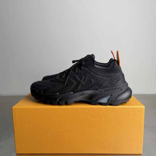 Scarpe da corsa casual con plateau Louis Vuitton Runner Tatic series (XSA77)