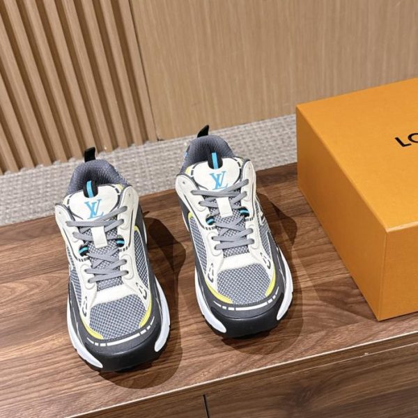 LV RUNNER TICAC Nuove sneakers, scarpe da papà (42EM9)