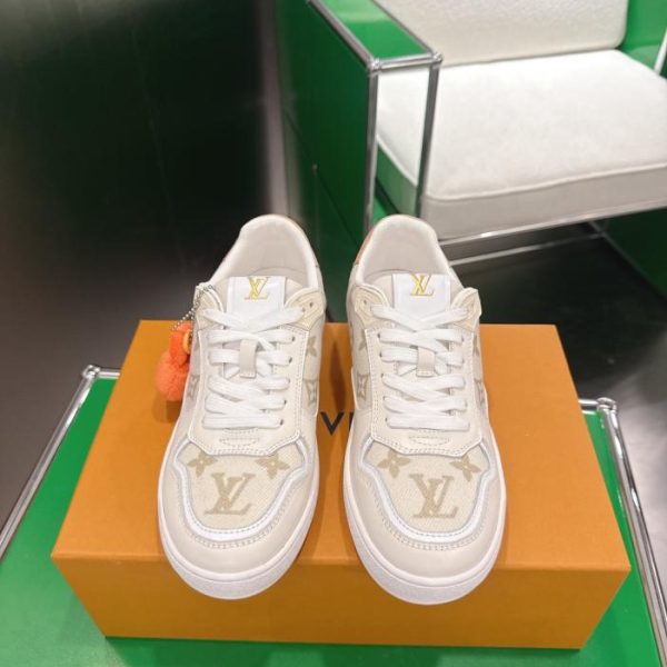 repliche,replica,perfette,siti di,affidabili,migliori siti,dove comprare,1:1,scarpe da ginnastica Sneakers casual LOUIS VUITTON TIME OUT, bianche (CR7EE)