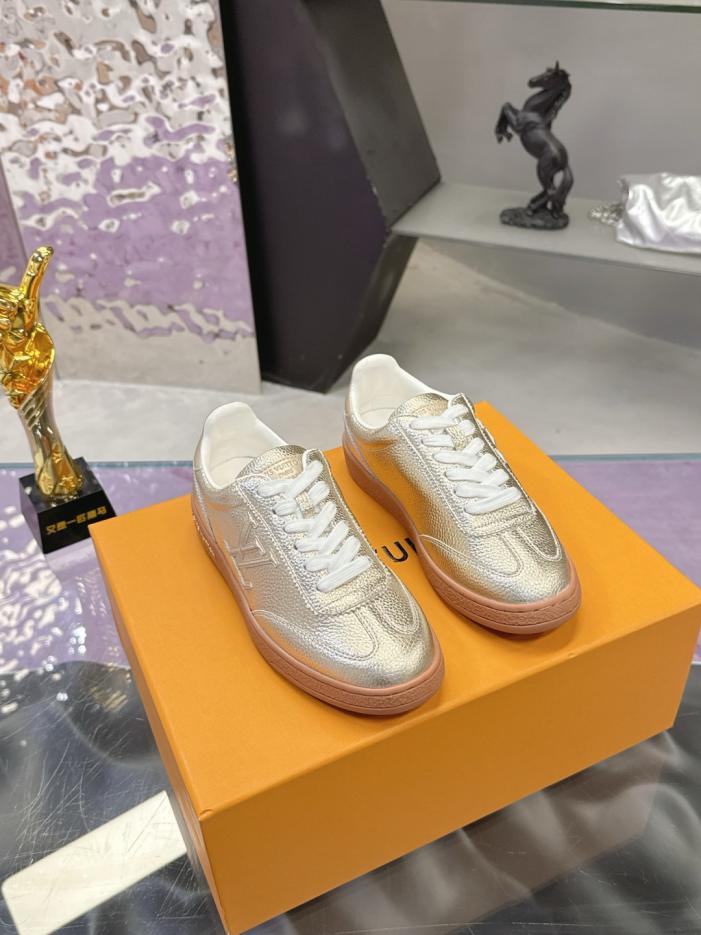 repliche,replica,perfette,siti di,affidabili,migliori siti,dove comprare,1:1,scarpe da ginnastica Le ultime scarpe casual in stile biscotto di Louis Vuitton (W4KXH)
