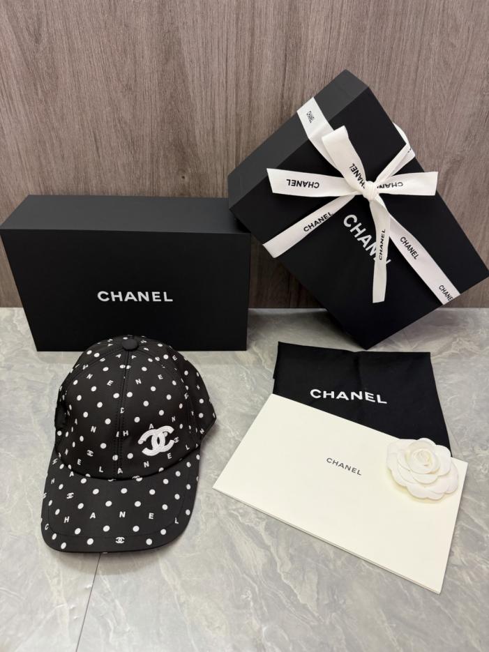 repliche,replica,perfette,siti di,affidabili,migliori siti,dove comprare,1:1,scarpe da ginnastica Cappellino da baseball originale CHANEL personalizzato (L8MHN3) repliche,replica,perfette,siti di,affidabili,migliori siti,dove comprare,1:1,scarpe da ginnastica Cappellino da baseball originale CHANEL personalizzato (L8MHN3)