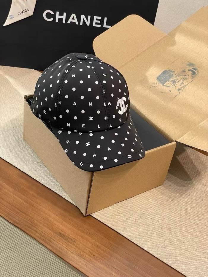 repliche,replica,perfette,siti di,affidabili,migliori siti,dove comprare,1:1,scarpe da ginnastica Questo cappellino da baseball a pois di Chanel (EQHZAJ) repliche,replica,perfette,siti di,affidabili,migliori siti,dove comprare,1:1,scarpe da ginnastica Questo cappellino da baseball a pois di Chanel (EQHZAJ)