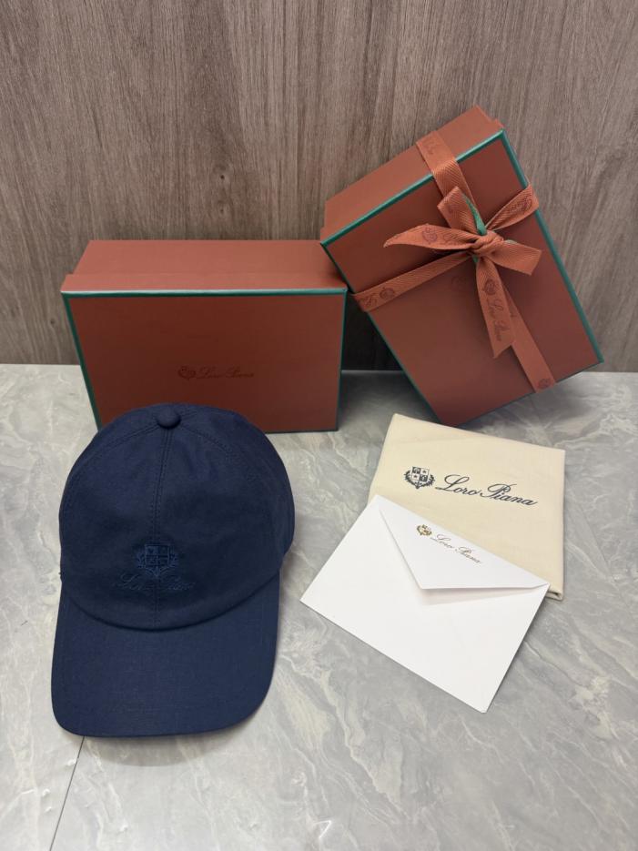 repliche,replica,perfette,siti di,affidabili,migliori siti,dove comprare,1:1,scarpe da ginnastica Cappellino da baseball Loro Piana Storm System (U7DS26) repliche,replica,perfette,siti di,affidabili,migliori siti,dove comprare,1:1,scarpe da ginnastica Cappellino da baseball Loro Piana Storm System (U7DS26)