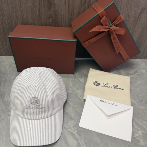 repliche,replica,perfette,siti di,affidabili,migliori siti,dove comprare,1:1,scarpe da ginnastica Cappellino da baseball a righe Loro Piana Storm System (X38OJS)