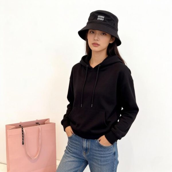repliche,replica,perfette,siti di,affidabili,migliori siti,dove comprare,1:1,scarpe da ginnastica Cappello da pescatore MiuMiu, in tela, nuovo arrivo ufficiale, unisex (C76MCR)