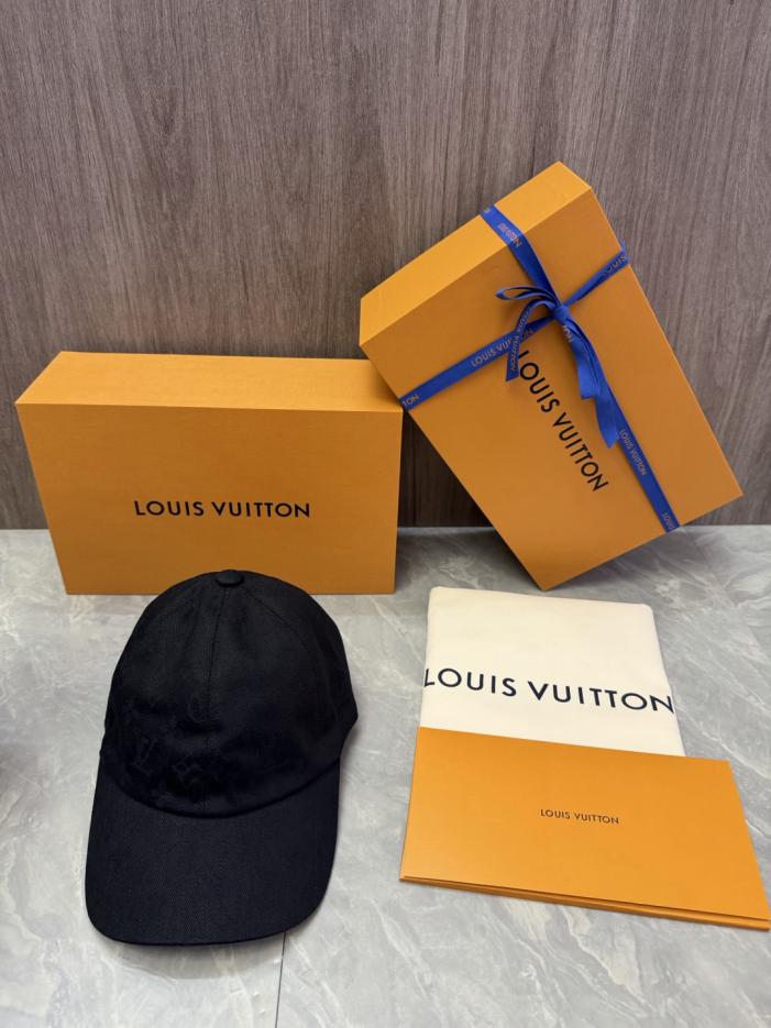 repliche,replica,perfette,siti di,affidabili,migliori siti,dove comprare,1:1,scarpe da ginnastica Nuovo cappellino da baseball Louis Vuitton (ENVACM) repliche,replica,perfette,siti di,affidabili,migliori siti,dove comprare,1:1,scarpe da ginnastica Nuovo cappellino da baseball Louis Vuitton (ENVACM)