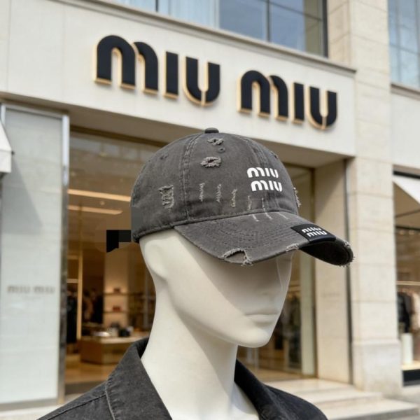 repliche,replica,perfette,siti di,affidabili,migliori siti,dove comprare,1:1,scarpe da ginnastica Cappello strappato MiuMiu (WYKLDQ)