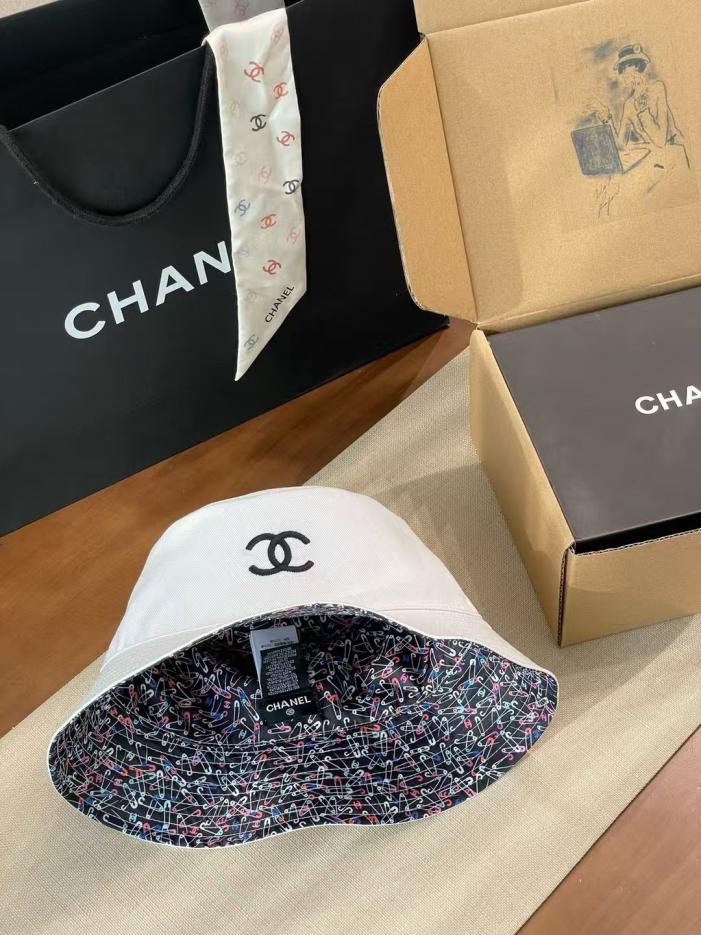 repliche,replica,perfette,siti di,affidabili,migliori siti,dove comprare,1:1,scarpe da ginnastica Questo cappello a secchiello Chanel (NR40K9) repliche,replica,perfette,siti di,affidabili,migliori siti,dove comprare,1:1,scarpe da ginnastica Questo cappello a secchiello Chanel (NR40K9)