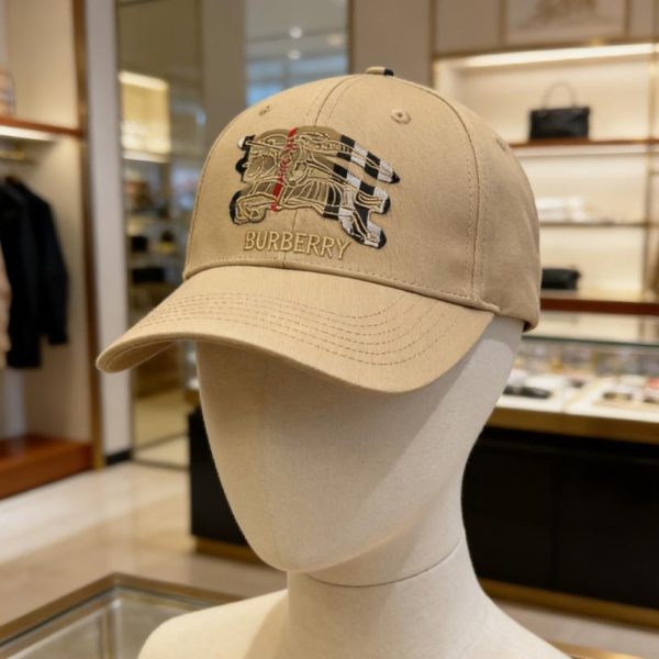 repliche,replica,perfette,siti di,affidabili,migliori siti,dove comprare,1:1,scarpe da ginnastica Cappellino da baseball Burberry Khaki Check con ricamo equestre: base classica color kaki con iconico ricamo equestre a quadri (8NYUA7)