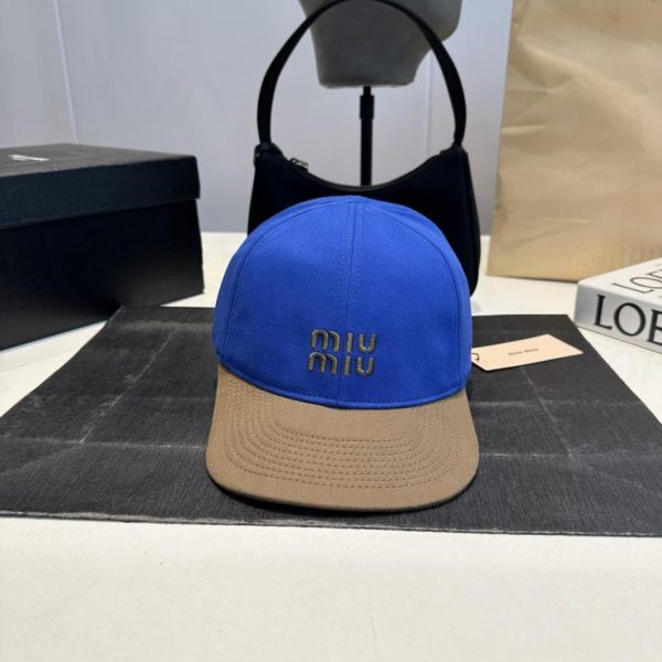 repliche,replica,perfette,siti di,affidabili,migliori siti,dove comprare,1:1,scarpe da ginnastica Cappellino da baseball ricamato di alta gamma MiuMiu, nuovo ordine (VQ5MW6)
