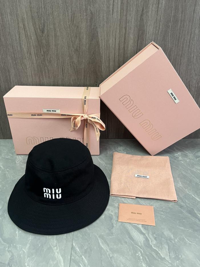 repliche,replica,perfette,siti di,affidabili,migliori siti,dove comprare,1:1,scarpe da ginnastica Cappello da pescatore MiuMiu originale, personalizzato, color macaron (W3N6OK) repliche,replica,perfette,siti di,affidabili,migliori siti,dove comprare,1:1,scarpe da ginnastica Cappello da pescatore MiuMiu originale, personalizzato, color macaron (W3N6OK)