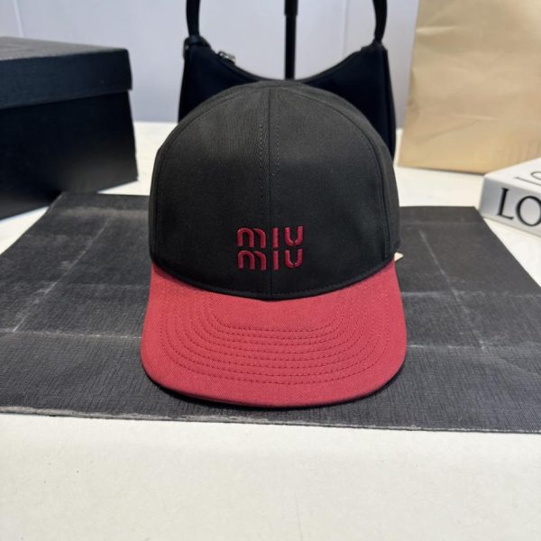 repliche,replica,perfette,siti di,affidabili,migliori siti,dove comprare,1:1,scarpe da ginnastica Nuovo cappellino da baseball ricamato di alta gamma MiuMiu (BUXUGX)
