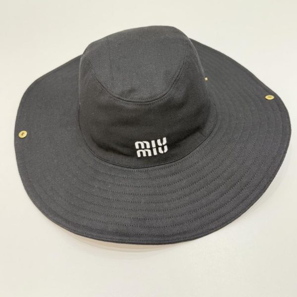 repliche,replica,perfette,siti di,affidabili,migliori siti,dove comprare,1:1,scarpe da ginnastica Cappello da pescatore MiuMiu originale, personalizzato, color macaron (GB5HEN)