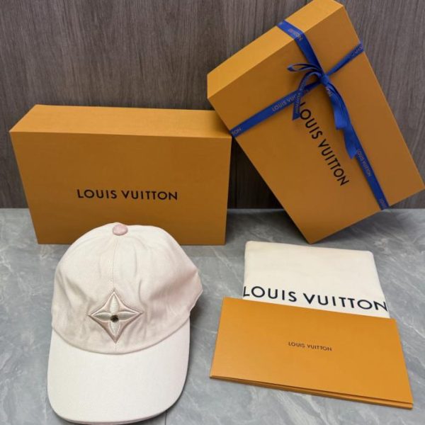 repliche,replica,perfette,siti di,affidabili,migliori siti,dove comprare,1:1,scarpe da ginnastica Nuovo cappellino da baseball LV, modello LV Day hat (SXX7NO)