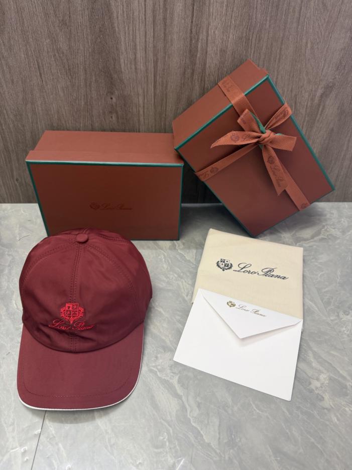 repliche,replica,perfette,siti di,affidabili,migliori siti,dove comprare,1:1,scarpe da ginnastica Cappellino da baseball Loro Piana Storm System (1NSLNT) repliche,replica,perfette,siti di,affidabili,migliori siti,dove comprare,1:1,scarpe da ginnastica Cappellino da baseball Loro Piana Storm System (1NSLNT)
