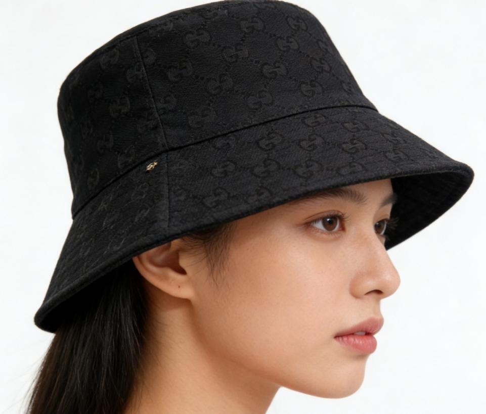 repliche,replica,perfette,siti di,affidabili,migliori siti,dove comprare,1:1,scarpe da ginnastica Cappello a secchiello classico Gucci con monogramma GG e iconica trama jacquard a doppia G (KXK639) repliche,replica,perfette,siti di,affidabili,migliori siti,dove comprare,1:1,scarpe da ginnastica Cappello a secchiello classico Gucci con monogramma GG e iconica trama jacquard a doppia G (KXK639)