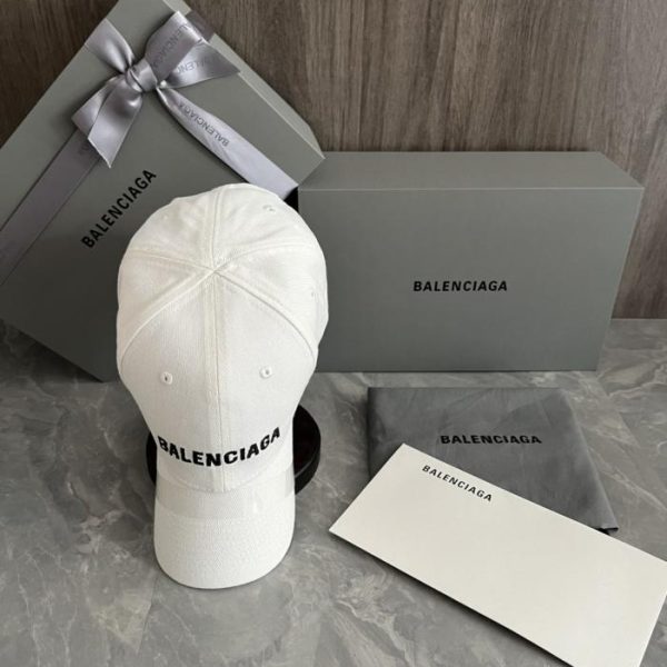 repliche,replica,perfette,siti di,affidabili,migliori siti,dove comprare,1:1,scarpe da ginnastica Cappellino da baseball Balenciaga (versione d’importazione per la vendita al dettaglio) con logo Balenciaga ricamato (CUNKF0) sul davanti.