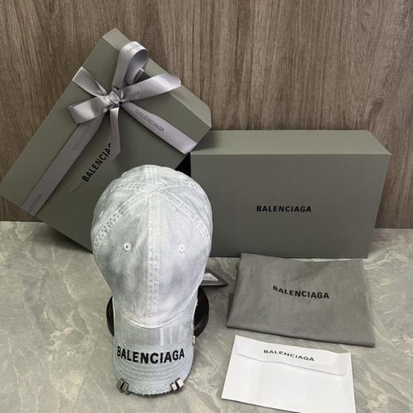 repliche,replica,perfette,siti di,affidabili,migliori siti,dove comprare,1:1,scarpe da ginnastica Cappellino da baseball Balenciaga (ESL1HT) – acquistato tramite un intermediario
