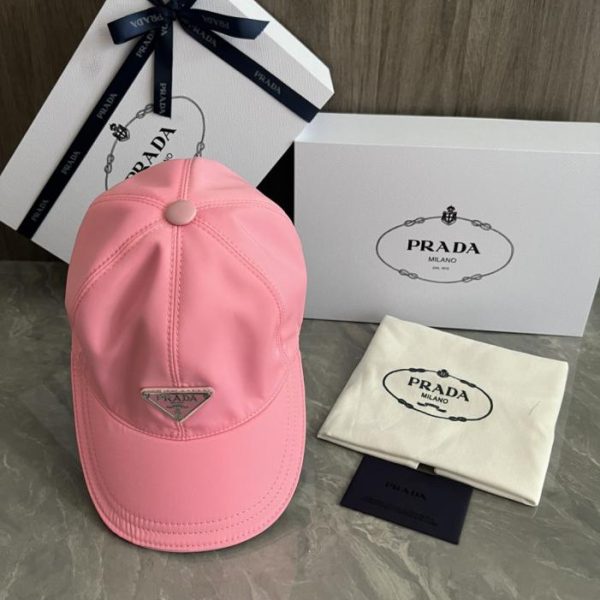Cappellino da baseball Prada, design originale, realizzato su misura, disponibile sul sito ufficiale (8NVLYY)