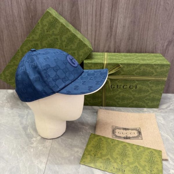 repliche,replica,perfette,siti di,affidabili,migliori siti,dove comprare,1:1,scarpe da ginnastica Cappellino da baseball GUCCI, classico in tela con monogramma GG e inserti in pelle (9WLQEM)