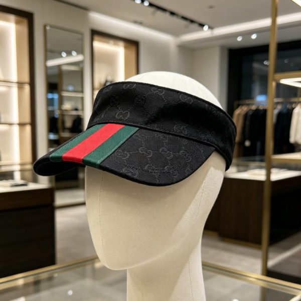 repliche,replica,perfette,siti di,affidabili,migliori siti,dove comprare,1:1,scarpe da ginnastica Visiera classica Gucci con nastro rosso e verde (KRGBMU)