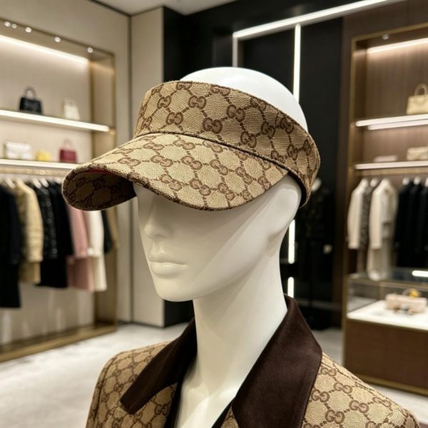 repliche,replica,perfette,siti di,affidabili,migliori siti,dove comprare,1:1,scarpe da ginnastica Cappello da sole con visiera Gucci classico con monogramma (ZD9IME)