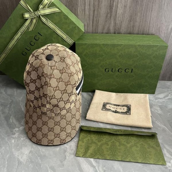repliche,replica,perfette,siti di,affidabili,migliori siti,dove comprare,1:1,scarpe da ginnastica Cappello da cowboy Gucci con monogramma (829HOB)