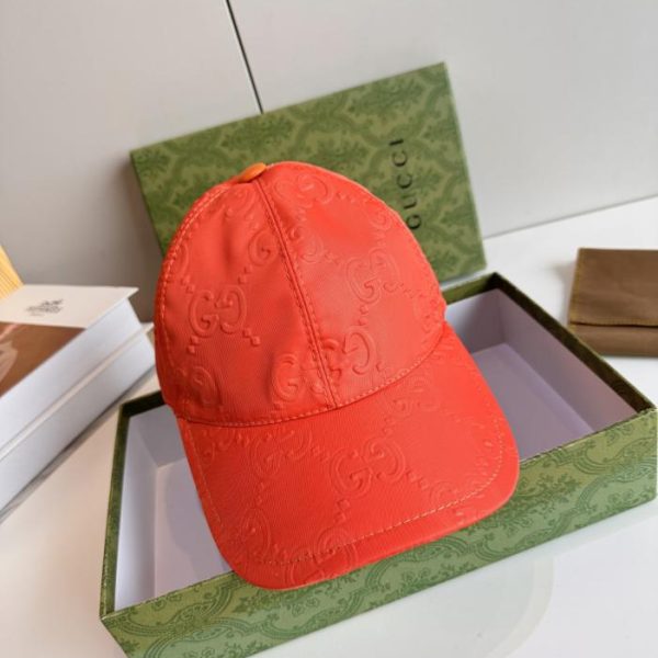 repliche,replica,perfette,siti di,affidabili,migliori siti,dove comprare,1:1,scarpe da ginnastica Nuovo cappellino da baseball GUCCI, design originale, con grande doppia G in rilievo (24Y697)