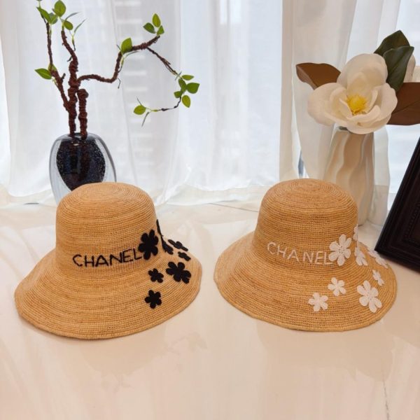 repliche,replica,perfette,siti di,affidabili,migliori siti,dove comprare,1:1,scarpe da ginnastica Nuovo cappello da sole in rafia lavorato all’uncinetto di Chanel (GN9FYS)