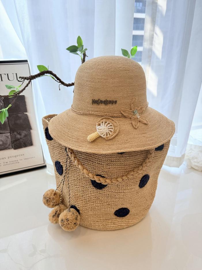 repliche,replica,perfette,siti di,affidabili,migliori siti,dove comprare,1:1,scarpe da ginnastica Cappello YSL in paglia a tesa larga, in rafia finissima con decorazione 3D incrociata a mano (7CIH61) repliche,replica,perfette,siti di,affidabili,migliori siti,dove comprare,1:1,scarpe da ginnastica Cappello YSL in paglia a tesa larga, in rafia finissima con decorazione 3D incrociata a mano (7CIH61)