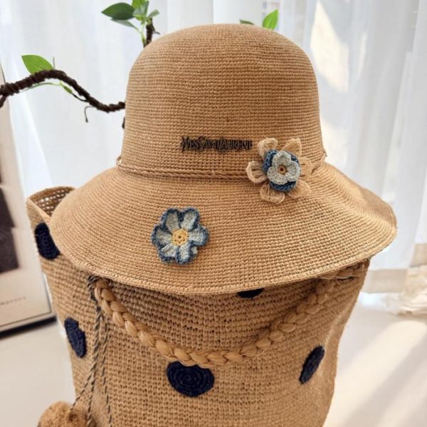 repliche,replica,perfette,siti di,affidabili,migliori siti,dove comprare,1:1,scarpe da ginnastica Cappello YSL in paglia a tesa larga, in rafia finissima con decorazione 3D incrociata a mano (UUT8YF)