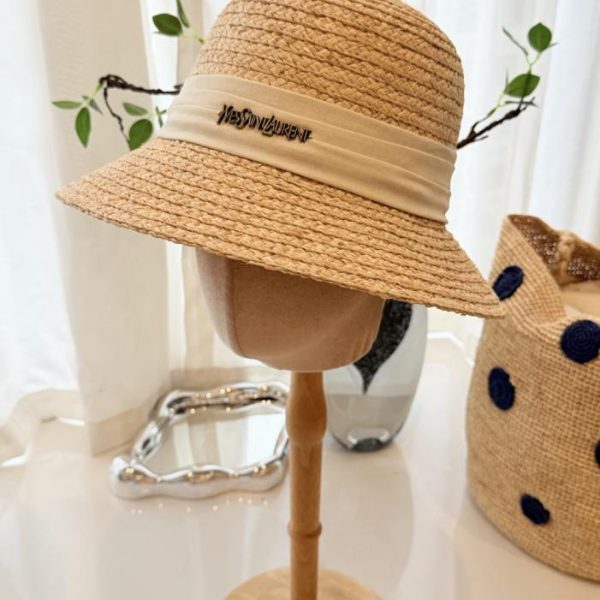 repliche,replica,perfette,siti di,affidabili,migliori siti,dove comprare,1:1,scarpe da ginnastica Cappello a secchiello in rafia YSL – Lusso vintage (OIAS6I)
