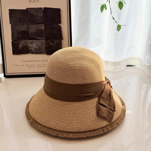 repliche,replica,perfette,siti di,affidabili,migliori siti,dove comprare,1:1,scarpe da ginnastica Cappello Valentino Summer Haute Couture, tessuto a mano in Italia (E7QEBX)