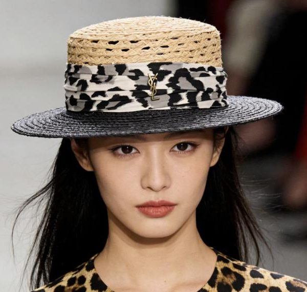 repliche,replica,perfette,siti di,affidabili,migliori siti,dove comprare,1:1,scarpe da ginnastica Cappello di paglia YSL con stampa leopardata, intrecciato a mano in rafia naturale (GE5DWE)