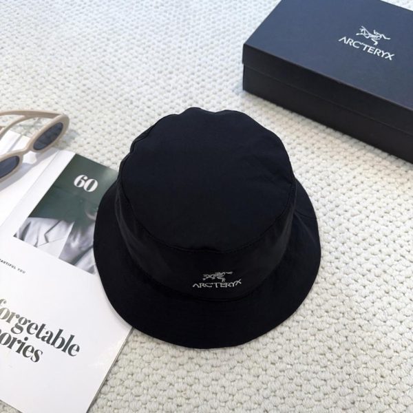 repliche,replica,perfette,siti di,affidabili,migliori siti,dove comprare,1:1,scarpe da ginnastica Cappello a secchiello ricamato Arcteryx (O327H7) – Stesso modello disponibile nei grandi magazzini