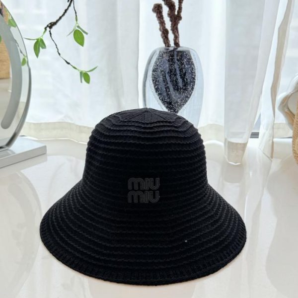 repliche,replica,perfette,siti di,affidabili,migliori siti,dove comprare,1:1,scarpe da ginnastica Cappello da pescatore in paglia Miu Miu, realizzato in paglia naturale (9U7SI8)