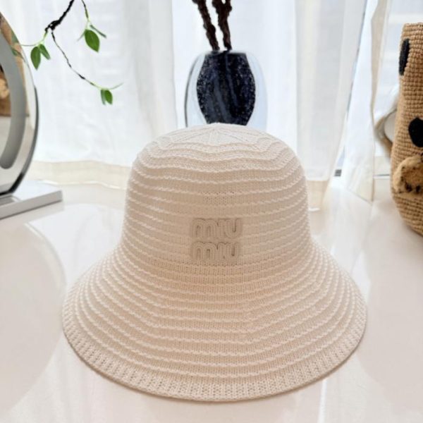 repliche,replica,perfette,siti di,affidabili,migliori siti,dove comprare,1:1,scarpe da ginnastica Cappello da pescatore in paglia Miu Miu, realizzato in paglia naturale (DNG5QR).