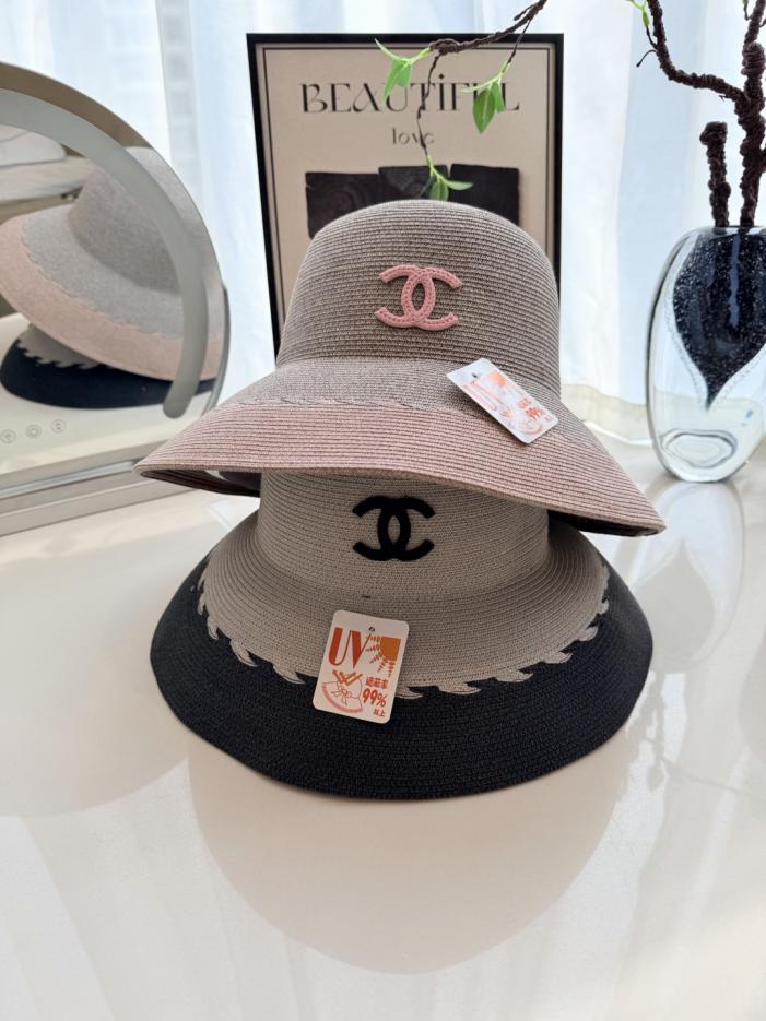 repliche,replica,perfette,siti di,affidabili,migliori siti,dove comprare,1:1,scarpe da ginnastica Cappello da sole a tesa larga Chanel, modello a secchiello con blocchi di colore grigio e rosa (WXV1OI) repliche,replica,perfette,siti di,affidabili,migliori siti,dove comprare,1:1,scarpe da ginnastica Cappello da sole a tesa larga Chanel, modello a secchiello con blocchi di colore grigio e rosa (WXV1OI)
