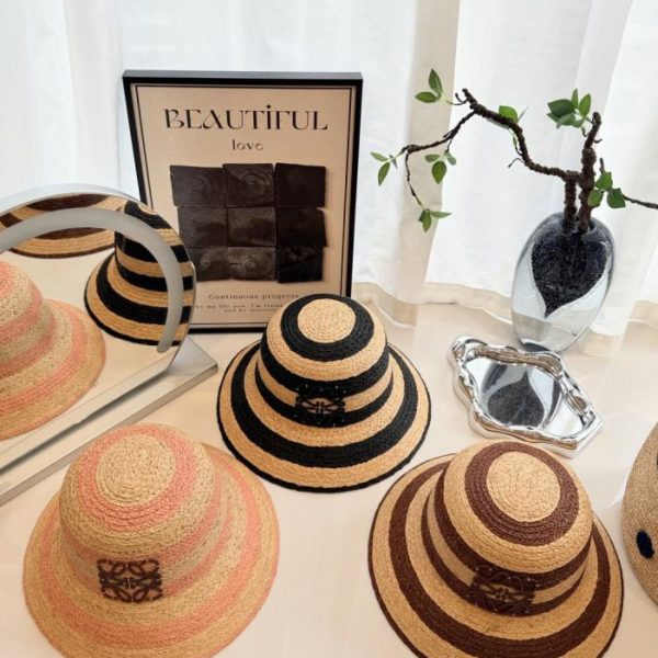 repliche,replica,perfette,siti di,affidabili,migliori siti,dove comprare,1:1,scarpe da ginnastica Cappello da pescatore in rafia a righe stile LOEWE, rafia tessuta a mano (DKODO6)
