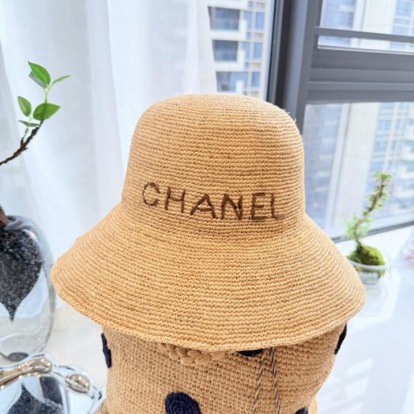 repliche,replica,perfette,siti di,affidabili,migliori siti,dove comprare,1:1,scarpe da ginnastica Cappello da pescatore Chanel in paglia intrecciata a mano, rafia naturale lavorata all’uncinetto a mano (NIK4X8)