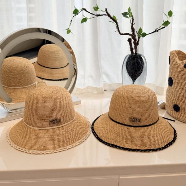 repliche,replica,perfette,siti di,affidabili,migliori siti,dove comprare,1:1,scarpe da ginnastica Cappello da pescatore FENDI in rafia intrecciata a mano, rafia naturale lavorata all’uncinetto a mano (ZLBZQ4)