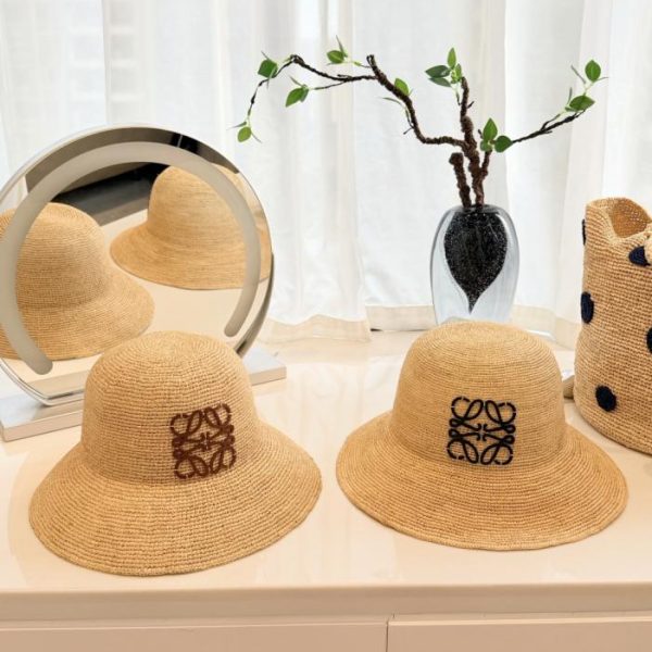 repliche,replica,perfette,siti di,affidabili,migliori siti,dove comprare,1:1,scarpe da ginnastica Cappello da pescatore Loewe Premium in rafia, rafia tessuta a mano (A2EBN7)
