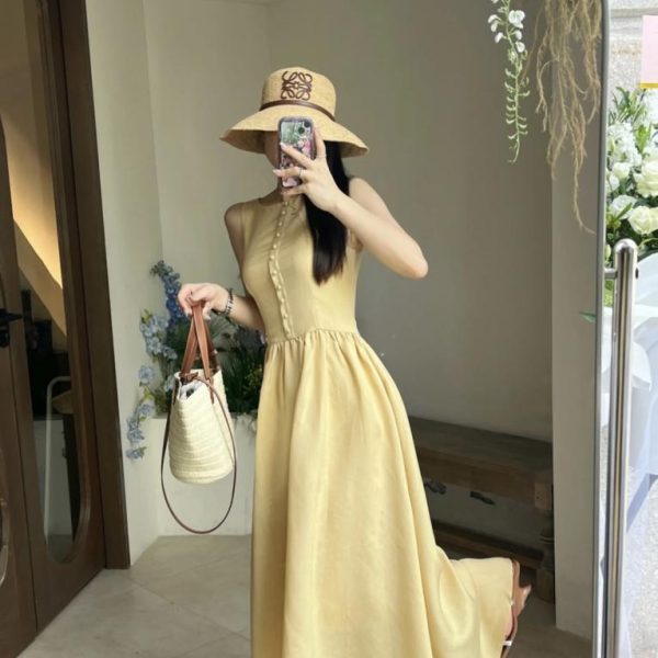 repliche,replica,perfette,siti di,affidabili,migliori siti,dove comprare,1:1,scarpe da ginnastica Classico cappello di paglia a tesa larga con volant, modello da pescatore, firmato Loewe (FD4T16)