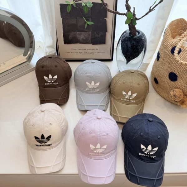 repliche,replica,perfette,siti di,affidabili,migliori siti,dove comprare,1:1,scarpe da ginnastica Il nuovo cappellino da baseball di Balenciaga (YU2T5D)