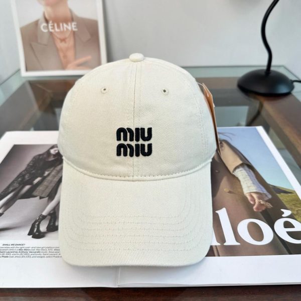 repliche,replica,perfette,siti di,affidabili,migliori siti,dove comprare,1:1,scarpe da ginnastica Il nuovo cappellino da baseball di Miu Miu (FBKMUA)