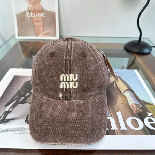 repliche,replica,perfette,siti di,affidabili,migliori siti,dove comprare,1:1,scarpe da ginnastica Il nuovo cappellino da baseball di MiuMiu (S0UGW0)
