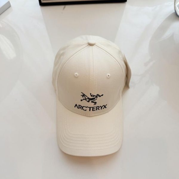 repliche,replica,perfette,siti di,affidabili,migliori siti,dove comprare,1:1,scarpe da ginnastica Cappellino da baseball Arc’teryx Hardtop con ricamo del classico logo dell’uccello (R0WGNM)