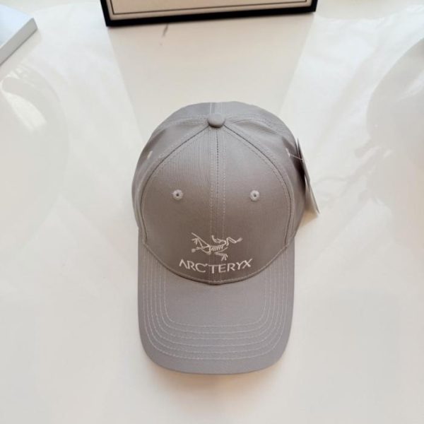 repliche,replica,perfette,siti di,affidabili,migliori siti,dove comprare,1:1,scarpe da ginnastica Cappellino da baseball Arc’teryx Hardtop con ricamo del classico logo dell’uccello (Y5J2A2)
